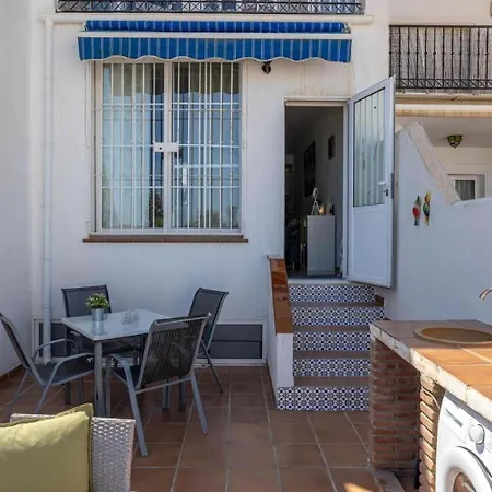 Shangri-la Punta Lara Apartment Nerja